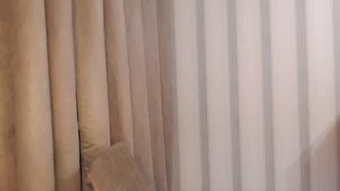       online show from March 22, 6:22 pm