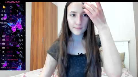 pingviluly online show from February 24, 3:54 pm