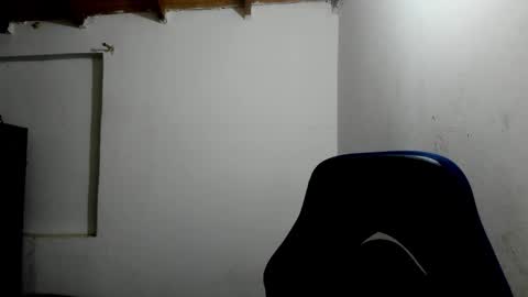 Snapshot of pink_dustt chatting on November 10, 6:23 am weedcandy ig y twitter xpink dustt online show from November 10, 6:23 am