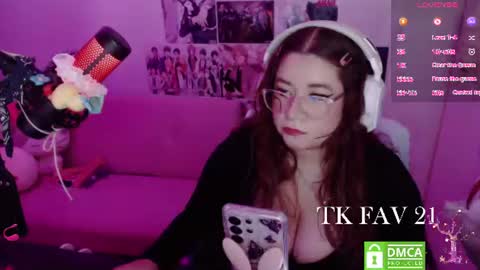 Snapshot of pink_girl0n chatting on July 6, 3:36 am Kitty online show from July 6, 3:36 am