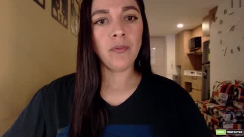 Snapshot of pink_kitten_ chatting on December 20, 1:07 pm Eli online show from December 20, 1:07 pm