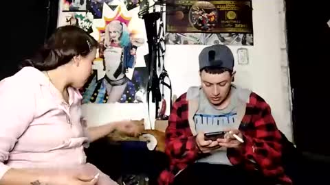 Snapshot of pink_peyton chatting on December 19, 2:01 am Pink peyton online show from December 19, 2:01 am