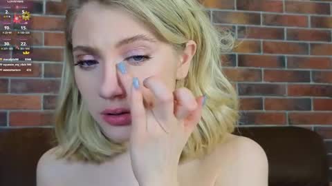 Adele online show from January 9, 2:33 am