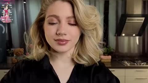 Adele online show from February 13, 8:38 am