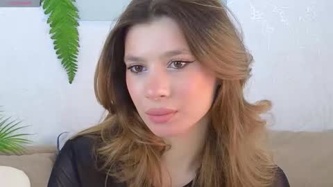 Adele online show from February 17, 8:33 am