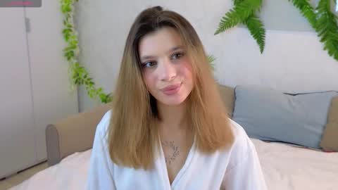 Adele online show from March 17, 8:06 am