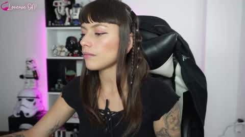 Emily online show from February 10, 4:22 pm