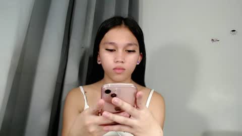 Snapshot of pinkdollbaby_ chatting on June 29, 10:15 am pinkdollbaby_ online show from June 29, 10:15 am