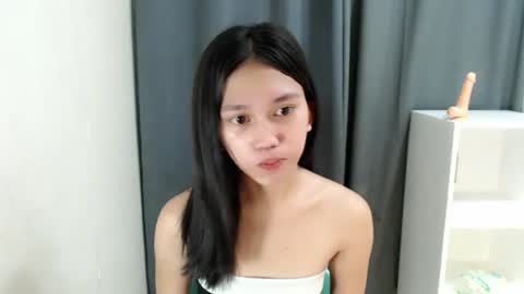 Snapshot of pinkdollbaby_ chatting on July 17, 5:03 am pinkdollbaby_ online show from July 17, 5:03 am