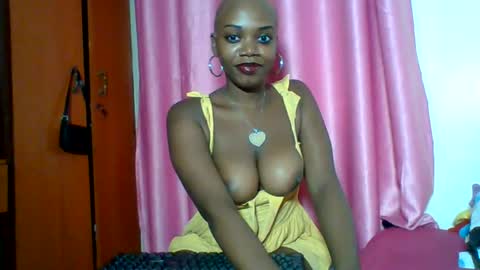 pinkdomina01 online show from June 13, 9:46 pm