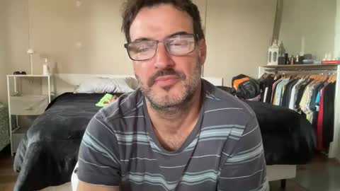 Snapshot of pinkermax chatting on November 19, 5:35 pm Max Pinker online show from November 19, 5:35 pm