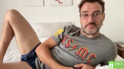 Snapshot of pinkermax chatting on March 3, 12:55 pm Max Pinker online show from March 3, 12:55 pm