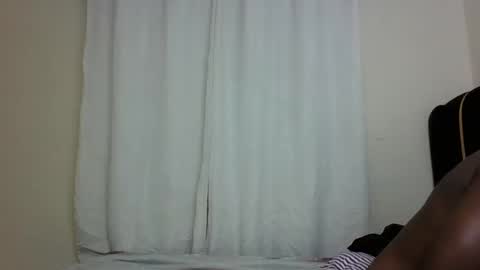 Snapshot of pinkie_ponny chatting on February 24, 8:47 pm Pinkie online show from February 24, 8:47 pm