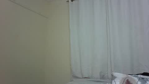 Snapshot of pinkie_ponny chatting on March 5, 8:00 am Pinkie online show from March 5, 8:00 am