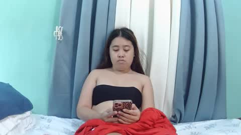 Snapshot of pinkish_shine chatting on September 18, 1:18 am Hi its me shine online show from September 18, 1:18 am