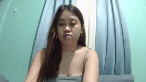 Snapshot of pinkish_shine chatting on November 20, 2:23 am Hi its me shine online show from November 20, 2:23 am