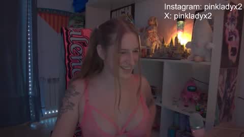 pinkladyx2 online show from January 5, 9:18 pm