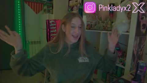 pinkladyx2 online show from January 9, 9:38 pm
