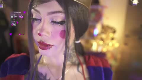 Snapshot of pinkloly69 chatting on November 5, 11:10 am LUISA online show from November 5, 11:10 am