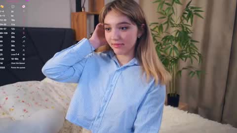 Snapshot of pinkncrazy chatting on March 2, 3:13 am HERES ALICE WELCOME EVERYONE LOVENSE DOMI REACT TO YOUR TIPS LETS MAKE A GREAT SHOW TOGETHER online show from March 2, 3:13 am