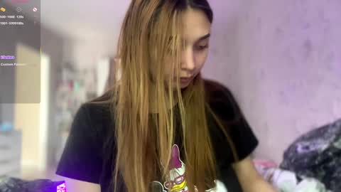 Snapshot of pinkncrazy chatting on September 18, 6:15 am HERES ALICE WELCOME EVERYONE LOVENSE DOMI REACT TO YOUR TIPS LETS MAKE A GREAT SHOW TOGETHER online show from September 18, 6:15 am