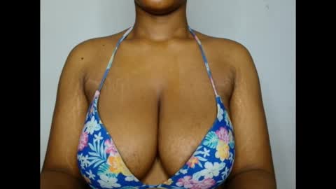 pinkxsugar online show from March 7, 4:09 am