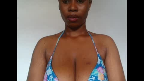 Snapshot of pinkxsugar chatting on June 29, 9:26 am pinkxsugar online show from June 29, 9:26 am