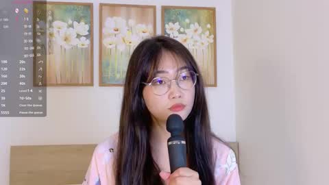 Polly online show from March 17, 9:12 am