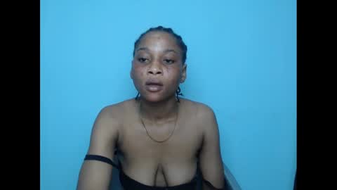 pinkyxxpussy online show from January 18, 7:58 pm