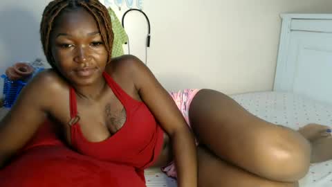Snapshot of pinnacle_ chatting on June 26, 1:48 pm zenah online show from June 26, 1:48 pm