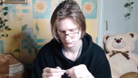 Snapshot of pinochetti chatting on January 6, 5:11 am Incubus online show from January 6, 5:11 am