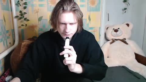 Snapshot of pinochetti chatting on January 7, 6:05 am Incubus online show from January 7, 6:05 am