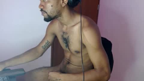 pinocho__ online show from February 5, 3:27 pm