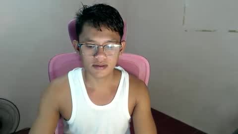 roy online show from April 14, 3:18 pm