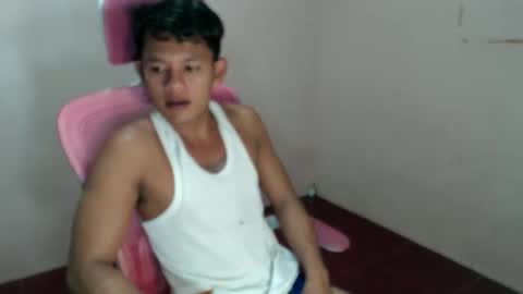 roy online show from April 16, 3:02 pm