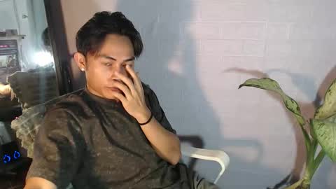 pinoy_palautogxxx online show from April 17, 3:15 pm