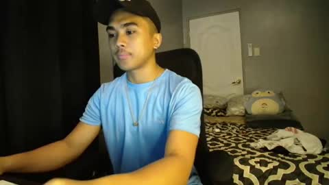 Snapshot of pinoyadriannexxx chatting on October 2, 2:29 am Adrianne online show from October 2, 2:29 am