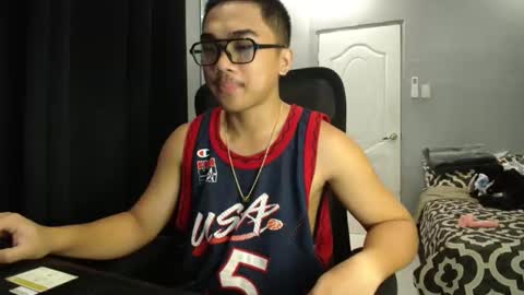 Snapshot of pinoyadriannexxx chatting on October 12, 2:10 am Adrianne online show from October 12, 2:10 am