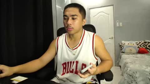 Snapshot of pinoyadriannexxx chatting on October 14, 2:12 am Adrianne online show from October 14, 2:12 am