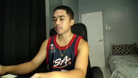 Snapshot of pinoyadriannexxx chatting on October 19, 2:01 am Adrianne online show from October 19, 2:01 am