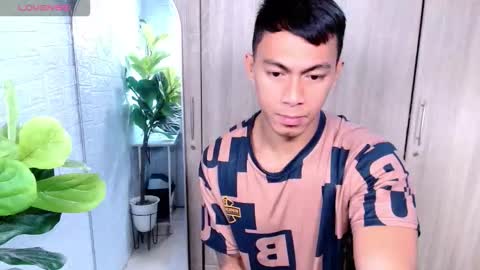 ethan online show from February 11, 1:10 am