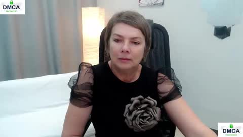 Bella online show from December 18, 5:57 am