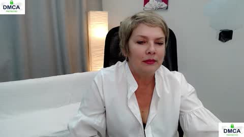 Bella online show from February 2, 4:44 am