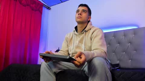 pipe_320 online show from February 17, 4:42 am