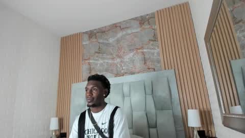 pipedark_ online show from September 11, 3:17 am