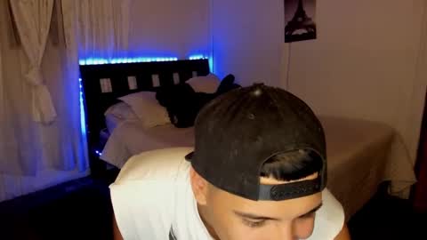 Snapshot of piperodriguez_ chatting on January 28, 8:14 am Pipe Rodriguez online show from January 28, 8:14 am