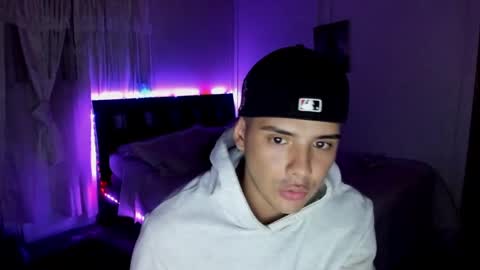 Snapshot of piperodriguez_ chatting on January 29, 2:51 am Pipe Rodriguez online show from January 29, 2:51 am