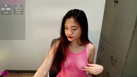 PippaPia online show from May 27, 12:51 am