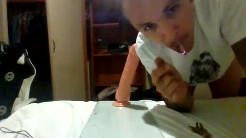 Snapshot of piratefuckinradioshow chatting on October 7, 11:40 am piratefuckinradioshow online show from October 7, 11:40 am