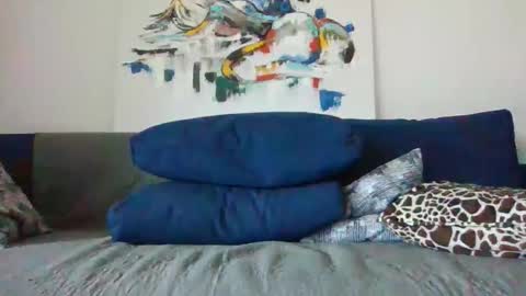 pislezg1 online show from April 7, 8:48 am